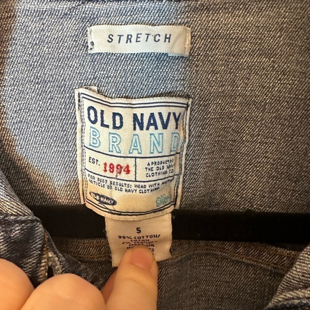 Old Navy Women’s Stretch Denim Jacket Size Small - Picture 9 of 9